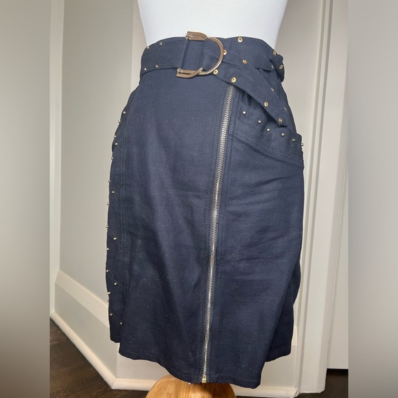 Stunning Maje skirt with asymmetrical front zipper. Worn once. - Picture 1 of 4